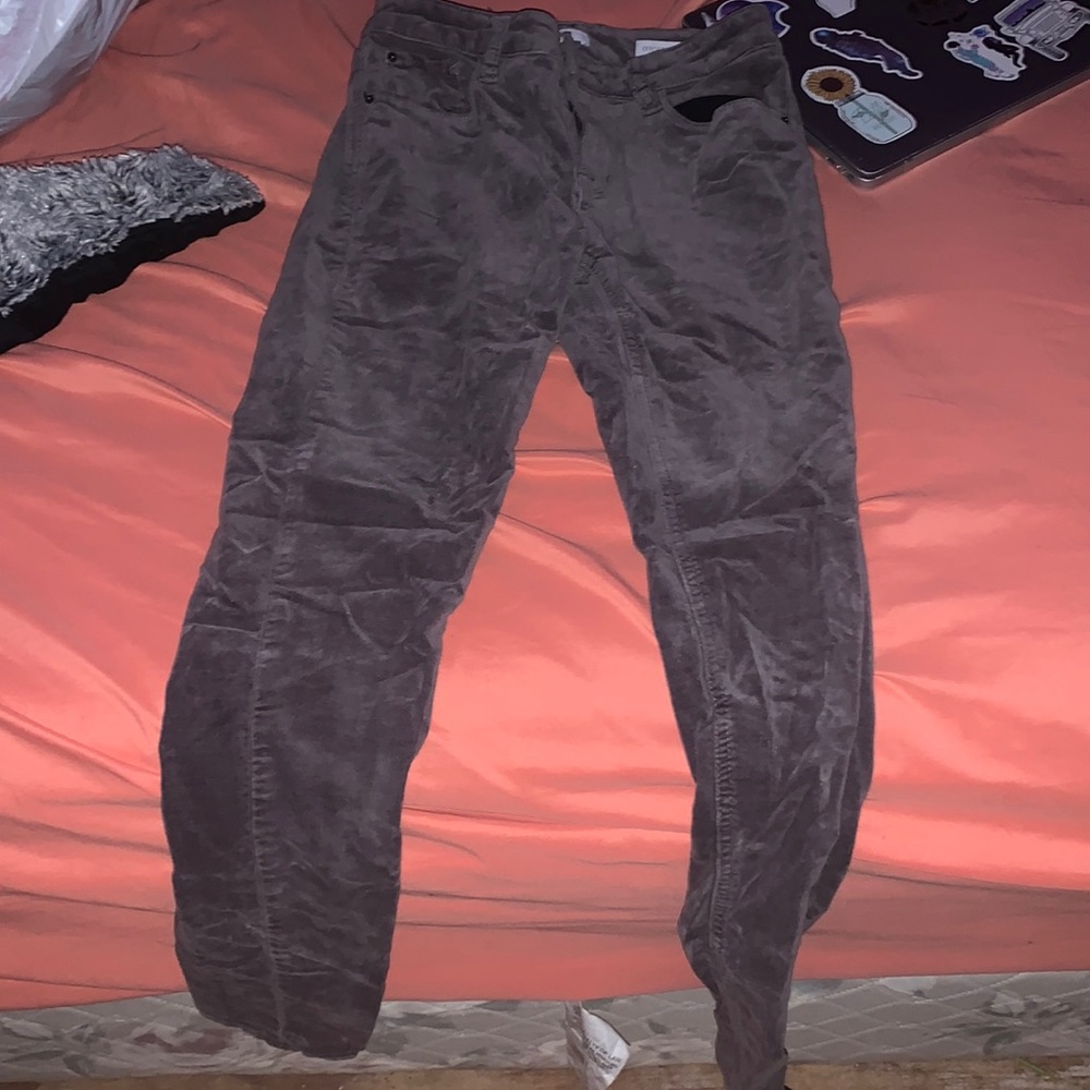Brand: Kenshi Jeans Size: 2/26 Color: Grey